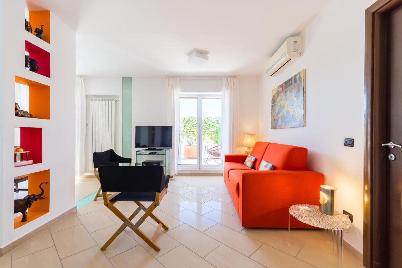 N'Attic A Vomero Penthouse Terrace By Napoliapartments Dış mekan fotoğraf
