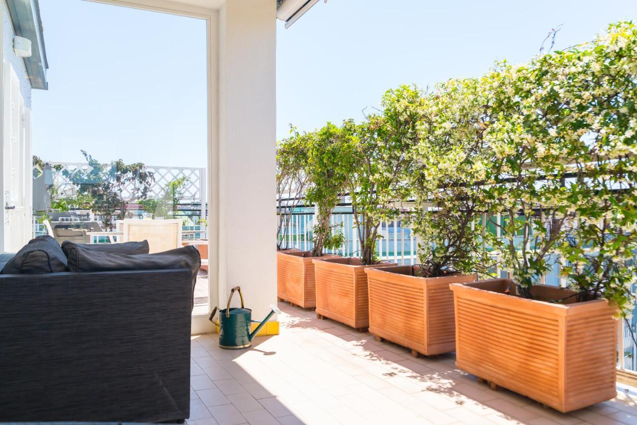 N'Attic A Vomero Penthouse Terrace By Napoliapartments Dış mekan fotoğraf